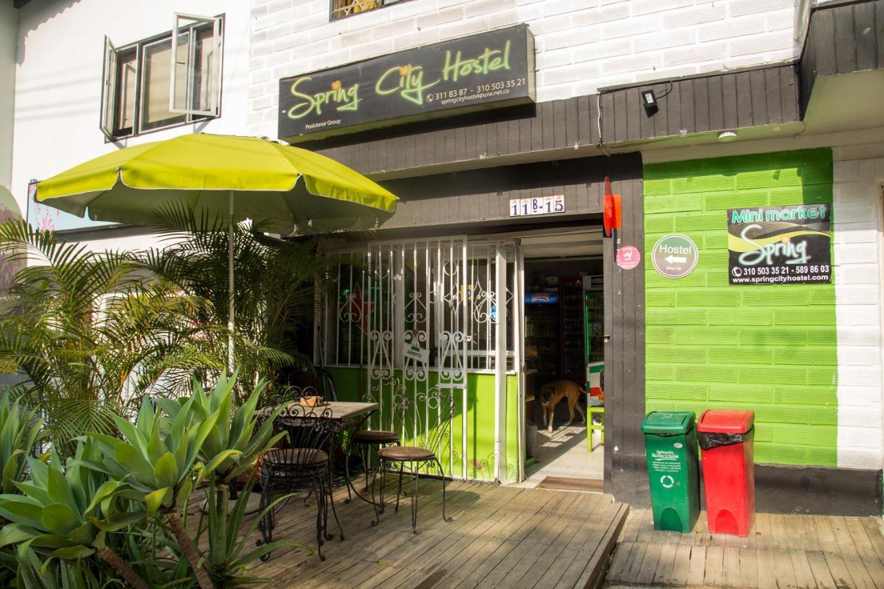 Hostel Spring City Медельїн Екстер'єр фото