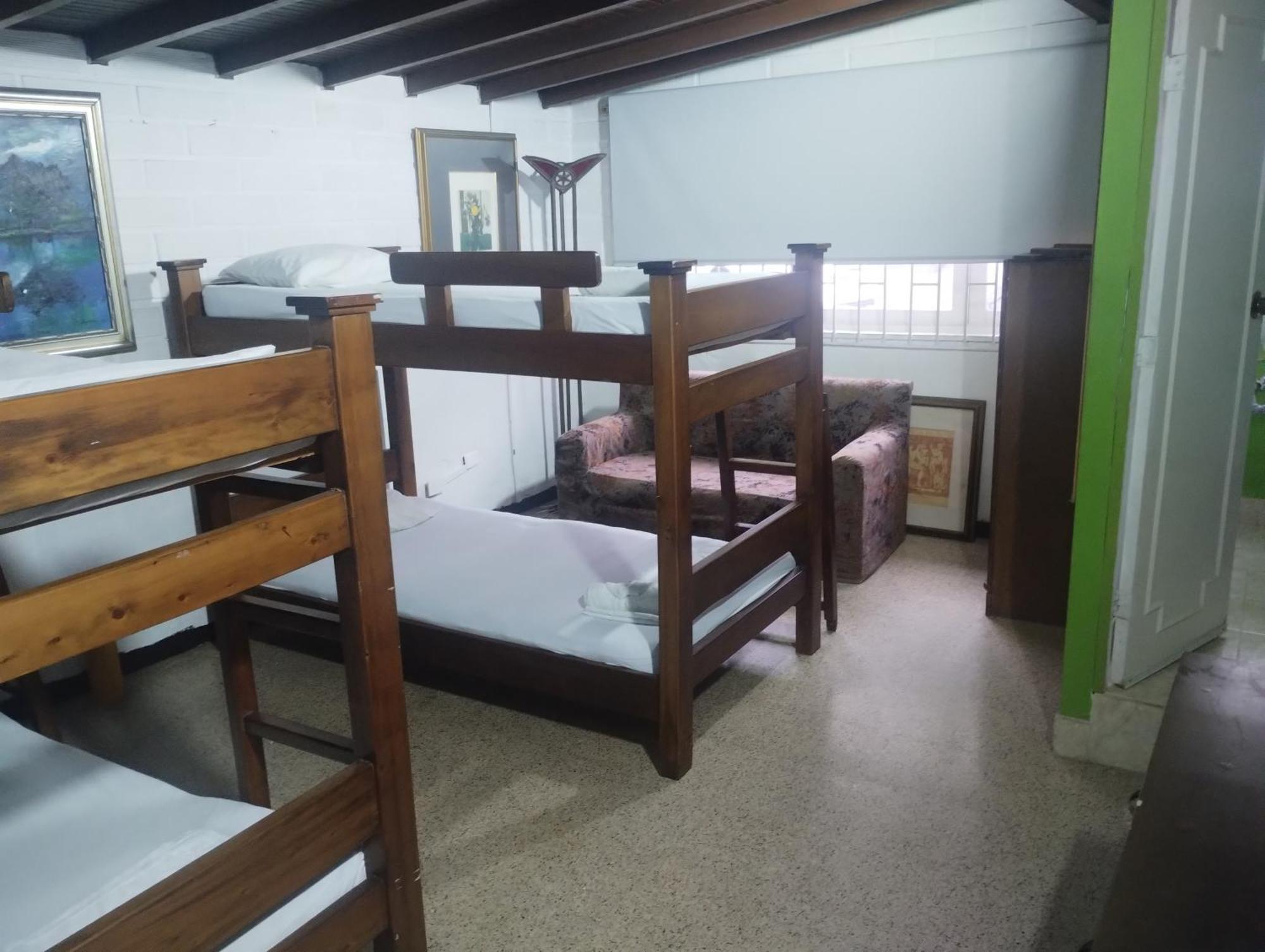 Hostel Spring City Медельїн Екстер'єр фото